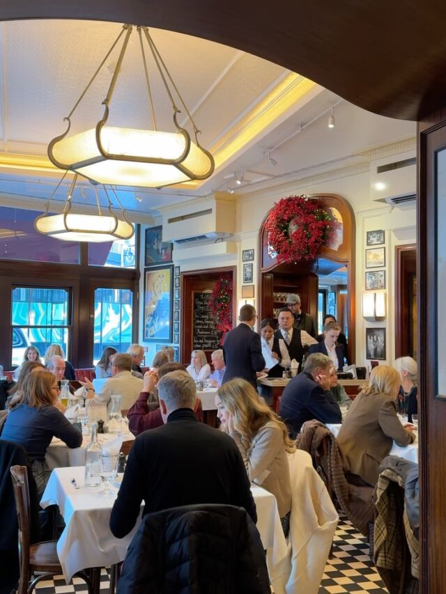 It’s beginning to look a lot like Christmas in Sloane Square…